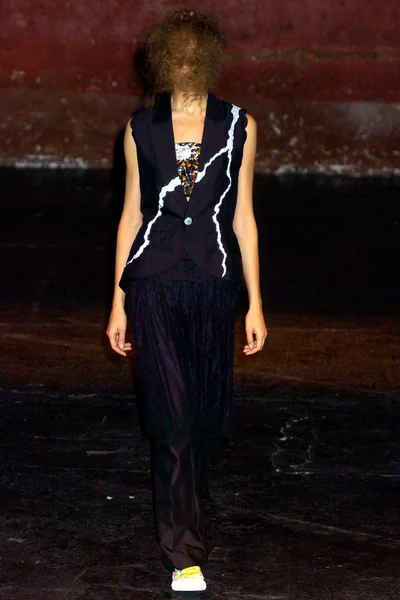 Look 8